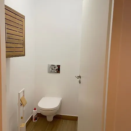 L' Etoile Du Pic Ла-Монжи